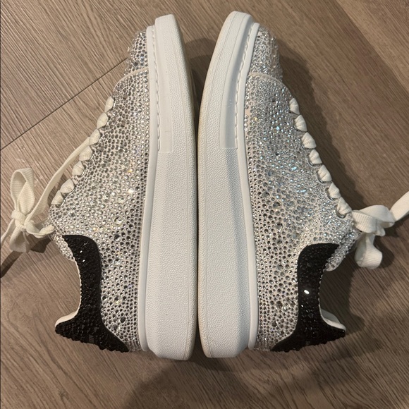 White & Black Crystal Covered Alexander McQueen Oversized Sneaker size 37.5 - Picture 7 of 9